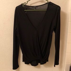 F21 BLACK DRAPED TOP